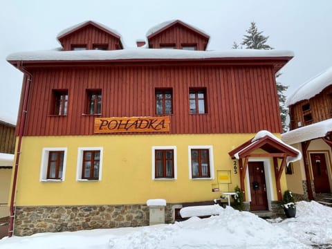 Property building, Day, Winter