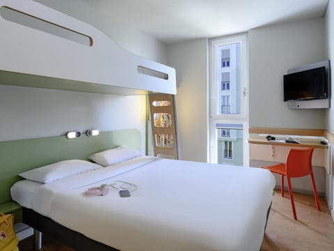 TV and multimedia, Bedroom