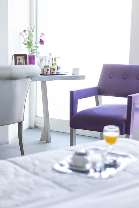 Bedroom, room service