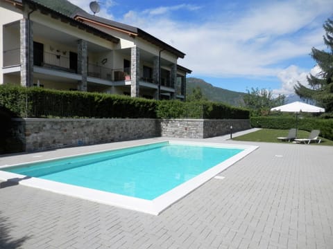 Casa Lella with pool and garden Apartment in Lenno