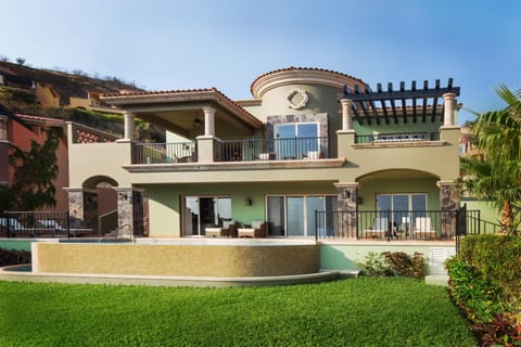 Patio, BBQ facilities, Photo of the whole room, Swimming pool, Swimming pool