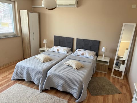 Studio Apartman Luna Apartment in Zadar