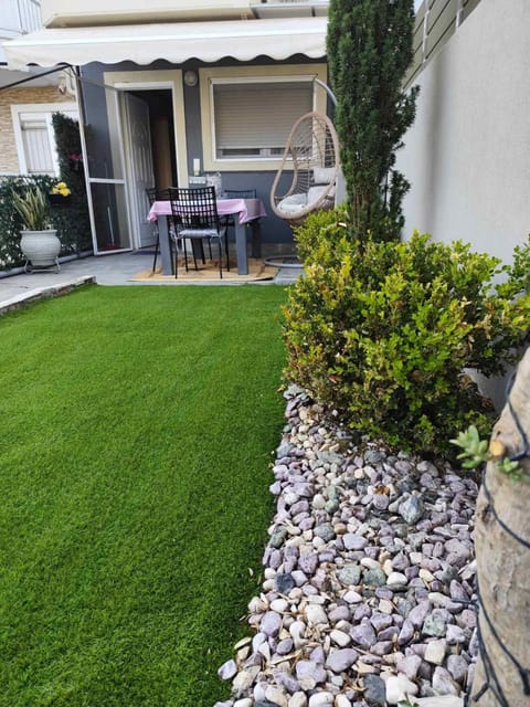 Patio, Garden, Garden view
