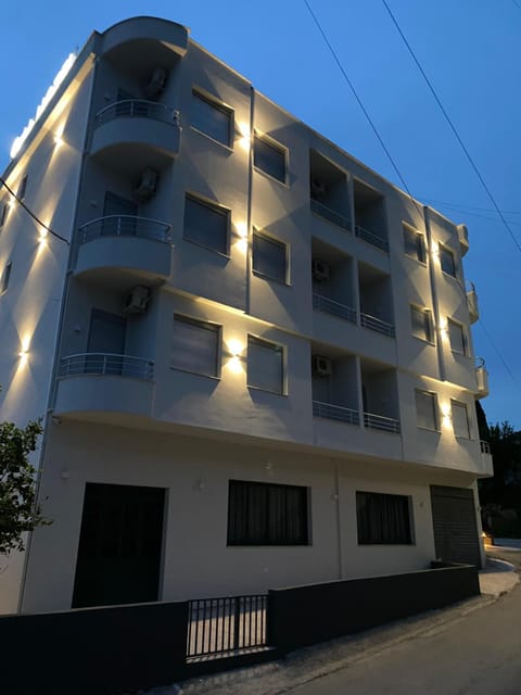 AL Hotel Hotel in Vlorë