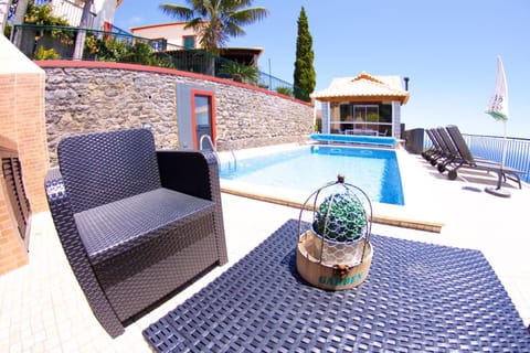 Balcony/Terrace, Swimming pool, Swimming pool