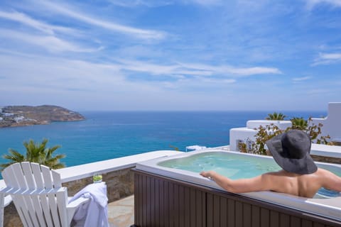 Day, Hot Tub, Balcony/Terrace, Sea view