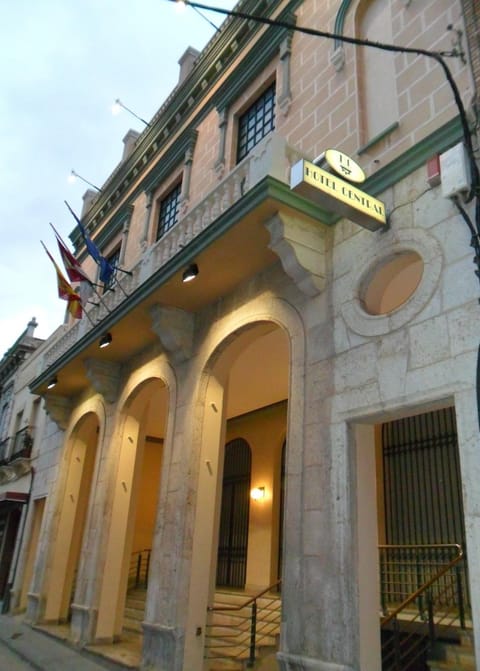 Property building, Day