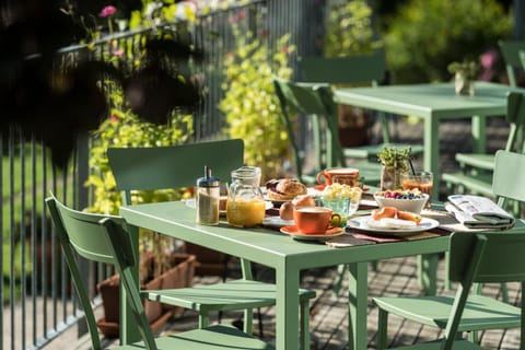 Balcony/Terrace, Balcony/Terrace