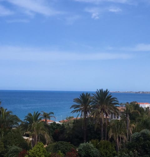 Day, Natural landscape, Balcony/Terrace, Sea view