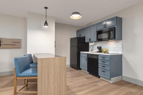 Candlewood Suites Houston The Woodlands by IHG Hotel in Shenandoah