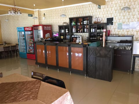 Alcoholic drinks, Non alcoholic drinks