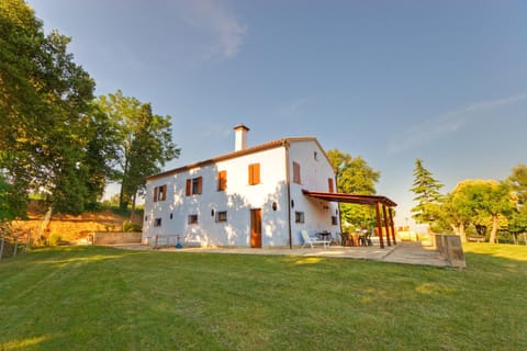 Patio, Facade/entrance, BBQ facilities, Garden, Garden view