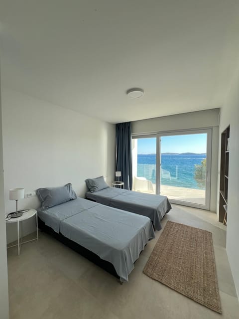 Bed, Natural landscape, Photo of the whole room, Beach, Bedroom, Sea view