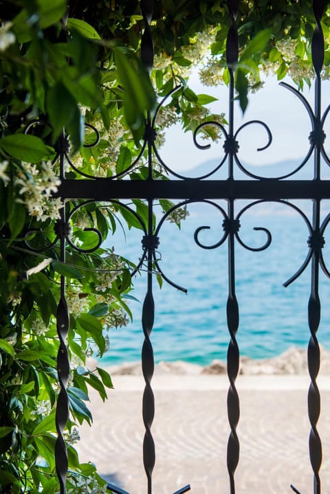 Garden view, Lake view