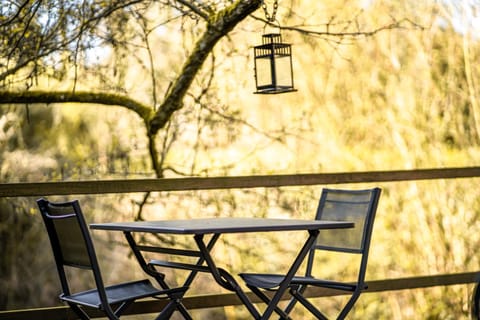 Spring, Natural landscape