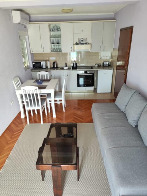 Apartment Nibim Apartment in Kotor Municipality