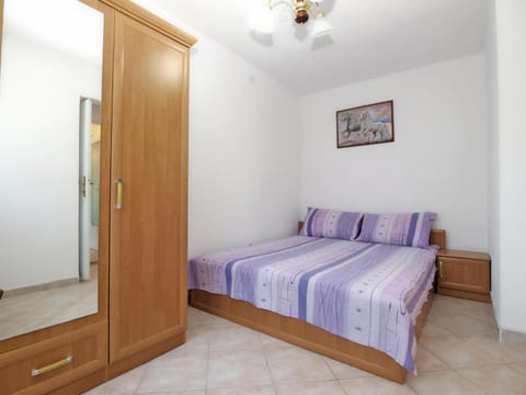 Apartments Hasiba 1362 Apartment in Fažana