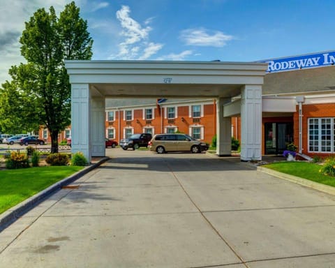 Property building, On site