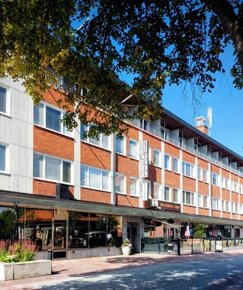 Property building, Facade/entrance