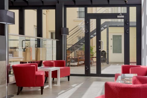 Lounge or bar, On site