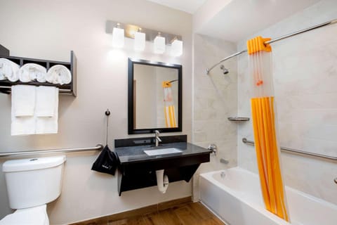 Bathroom, Photo of the whole room, On site, ADAM