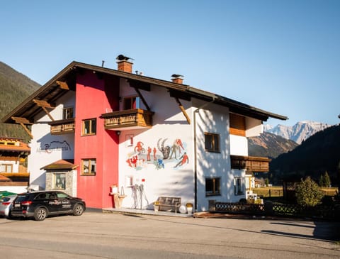 Property building, Property logo or sign