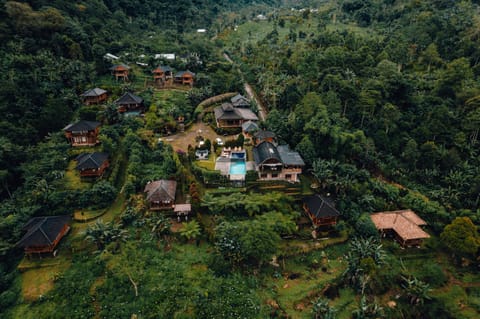 Property building, View (from property/room)