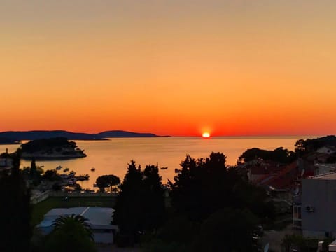 Natural landscape, Balcony/Terrace, Sea view, Sunset