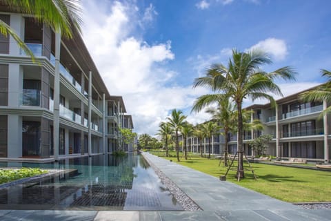 Luxury Oceanfront_pool access apartment Apartment in Mai Khao
