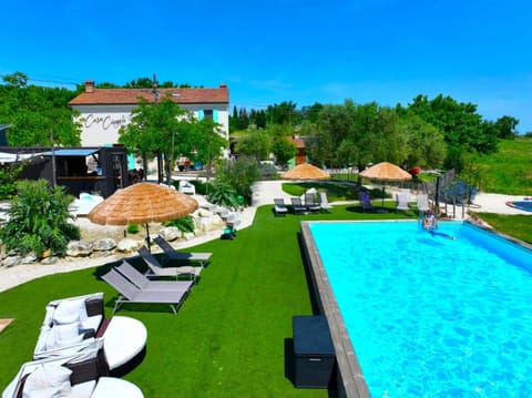 Property building, Swimming pool