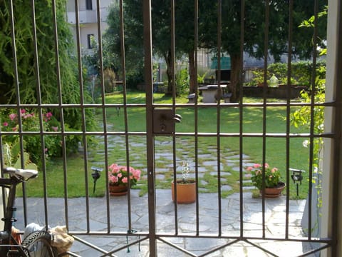 All'Ombra dei Tassi House in Mandello del Lario