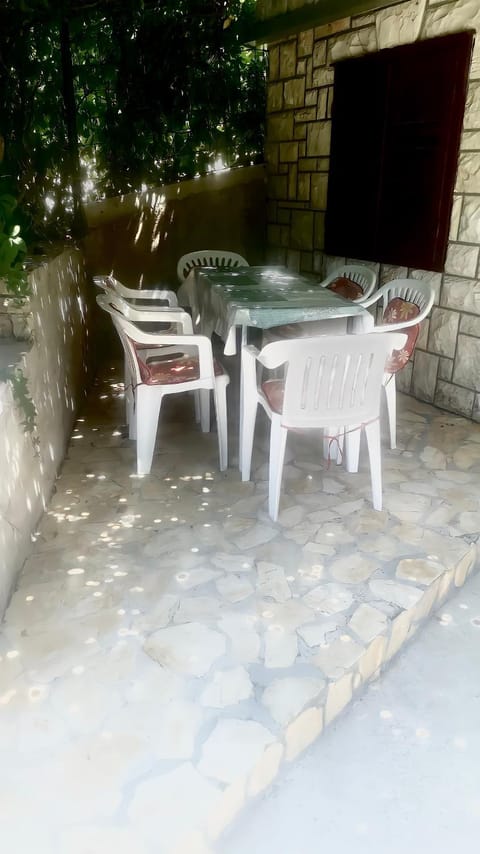 Apartmani Tina Apartment in Šibenik-Knin County, Croatia