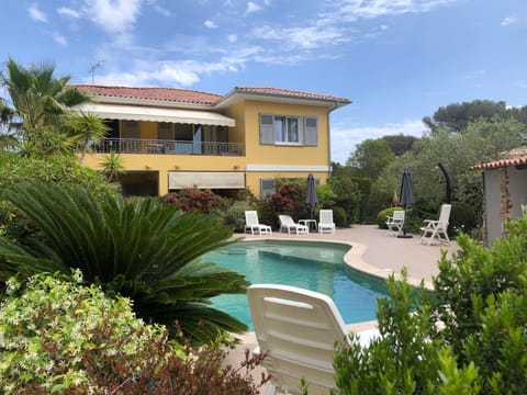Villa Gecko Apartment in Saint-Raphael