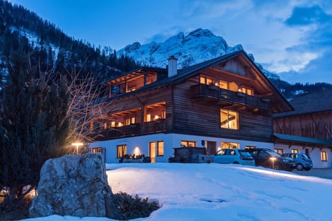 Night, Natural landscape, Mountain view