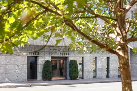 Property building, Facade/entrance