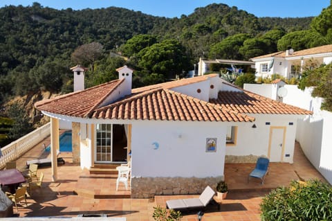 BBQ facilities, Garden, Balcony/Terrace, Swimming pool
