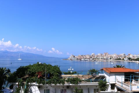 Day, Sea view