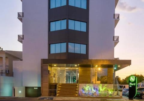 Property building, Facade/entrance