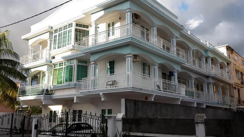 Facade/entrance, Street view