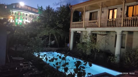 Pool view, Swimming pool