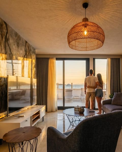 TV and multimedia, Balcony/Terrace, Sea view
