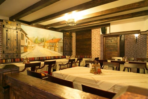 Meals, Lunch, Dinner