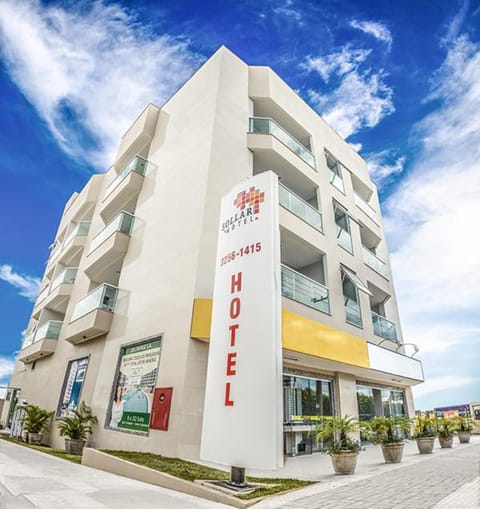 Property building, Facade/entrance