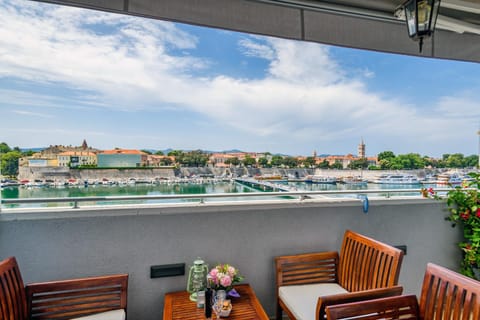 Balcony/Terrace, City view, Sea view