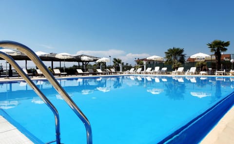 Garden, Pool view, Swimming pool, Swimming pool