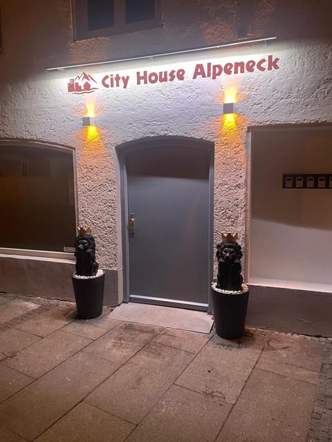 City House Alpeneck Hotel in Fussen