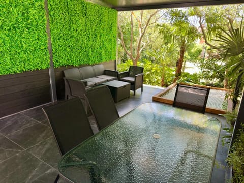Day, View (from property/room), Balcony/Terrace, Seating area, Garden view, sunbed
