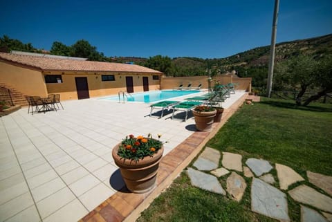 Villa Sansivieri Bed and Breakfast in Agropoli