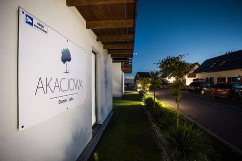 Domki Akacjowa House in Leba