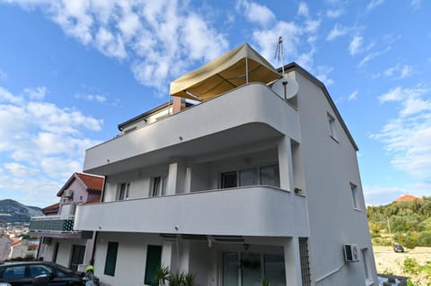 Property building, Day, View (from property/room), Balcony/Terrace, Parking